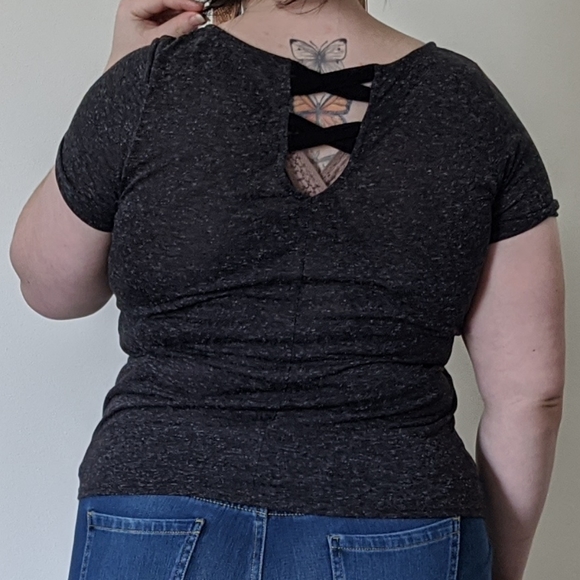 Graphic Tee - Picture 2 of 3